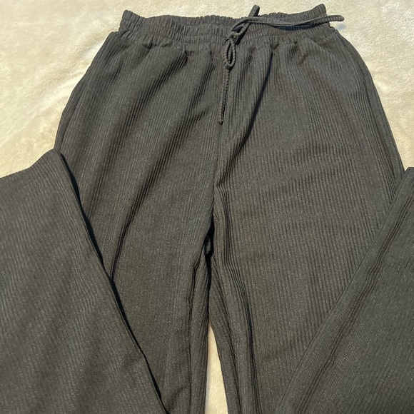 NWOT Black short sleeve bodysuit and pants set - Picture 4 of 9